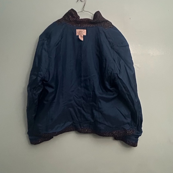 LOVELY jacket - Picture 8 of 14